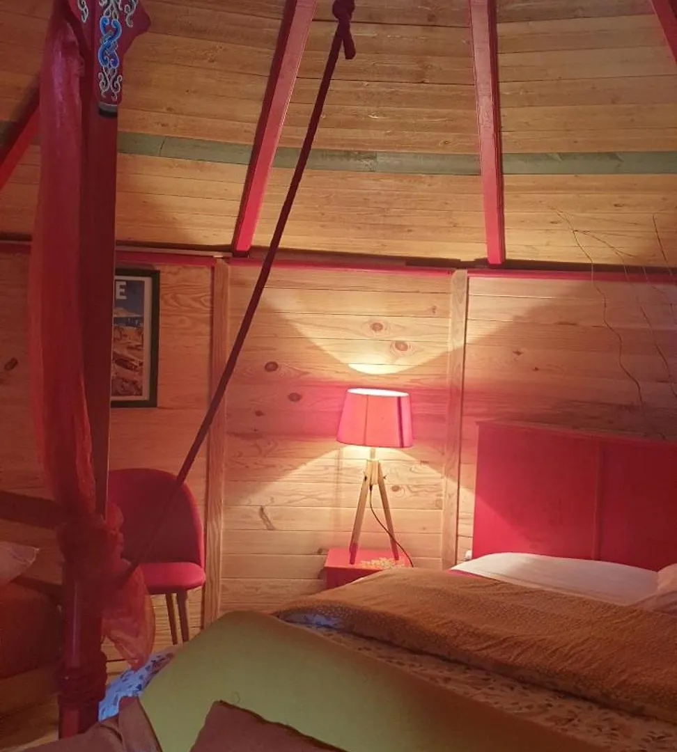 Luxury tent B&B L'Albatros Fayence